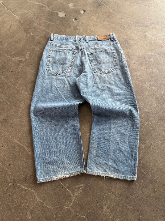 Vintage Tommy Hilfiger baggy jeans